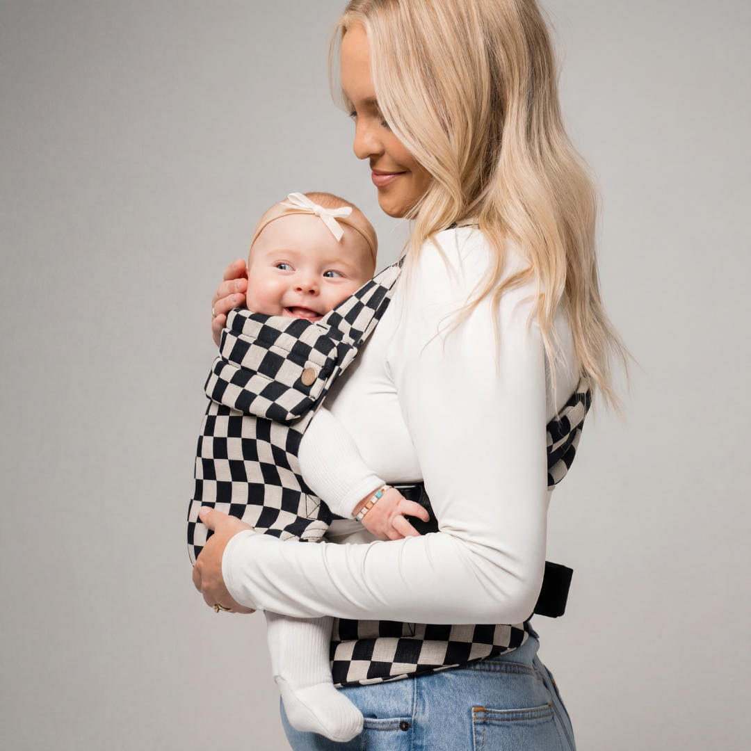 NestleHug™ — Baby Carrier