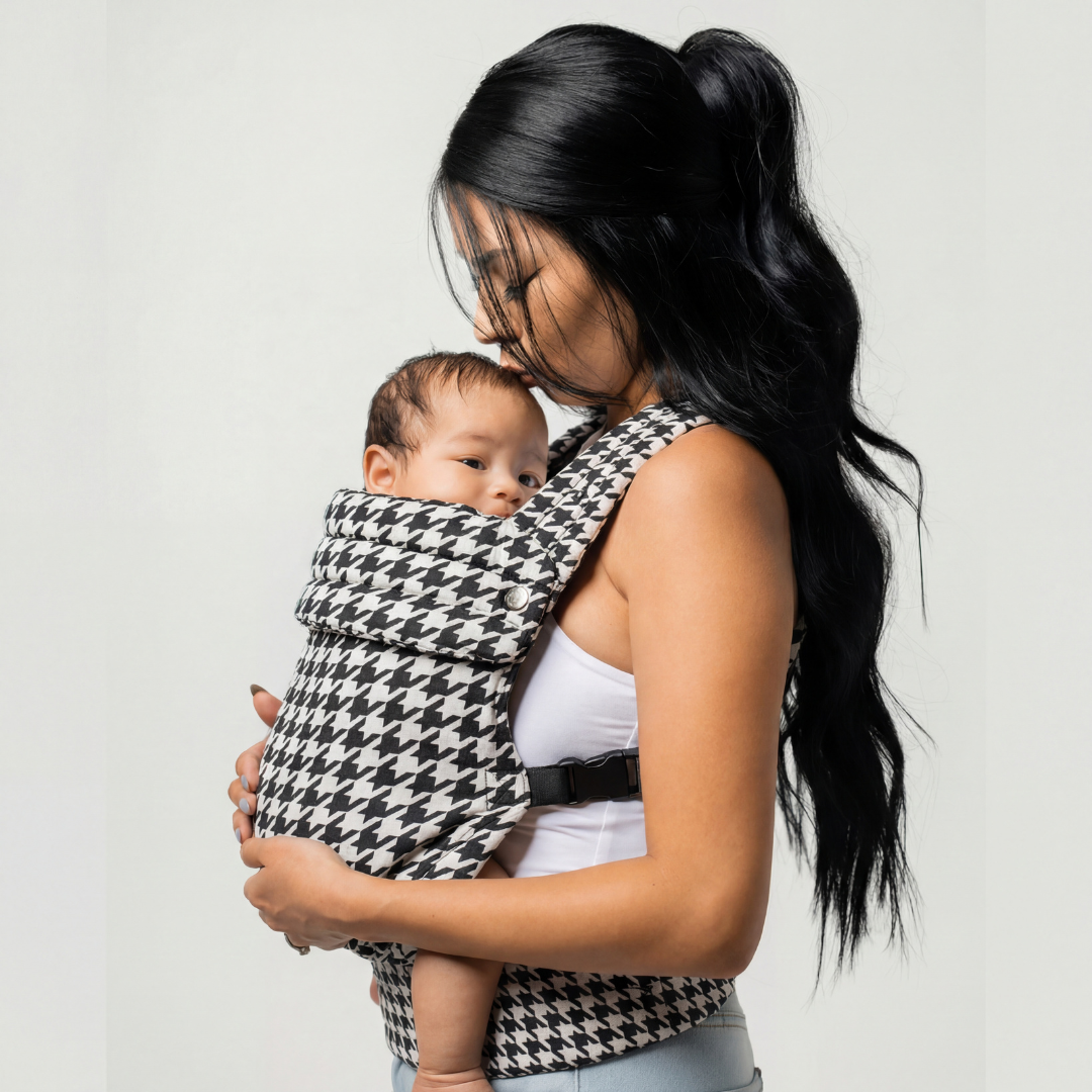 NestleHug™ — Baby Carrier